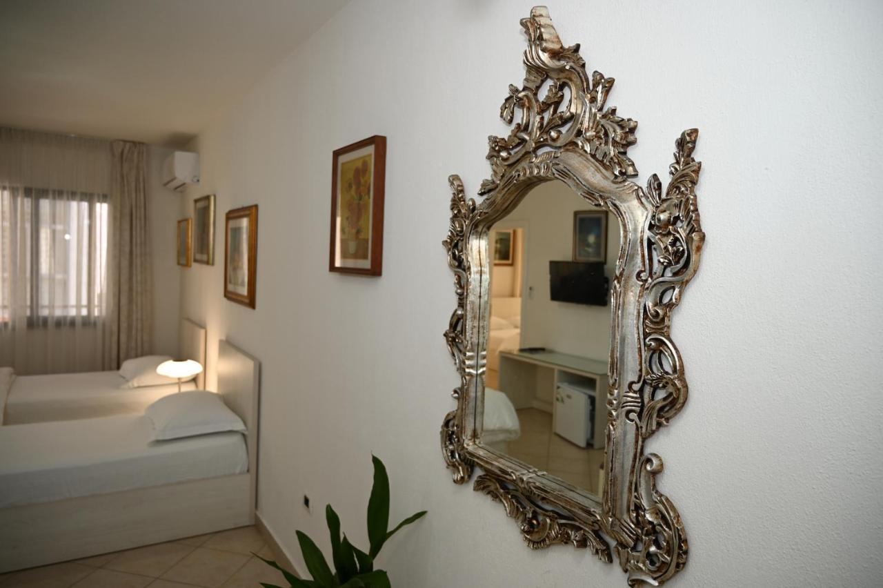 Aparthotel Shkodra Durres Ngoại thất bức ảnh