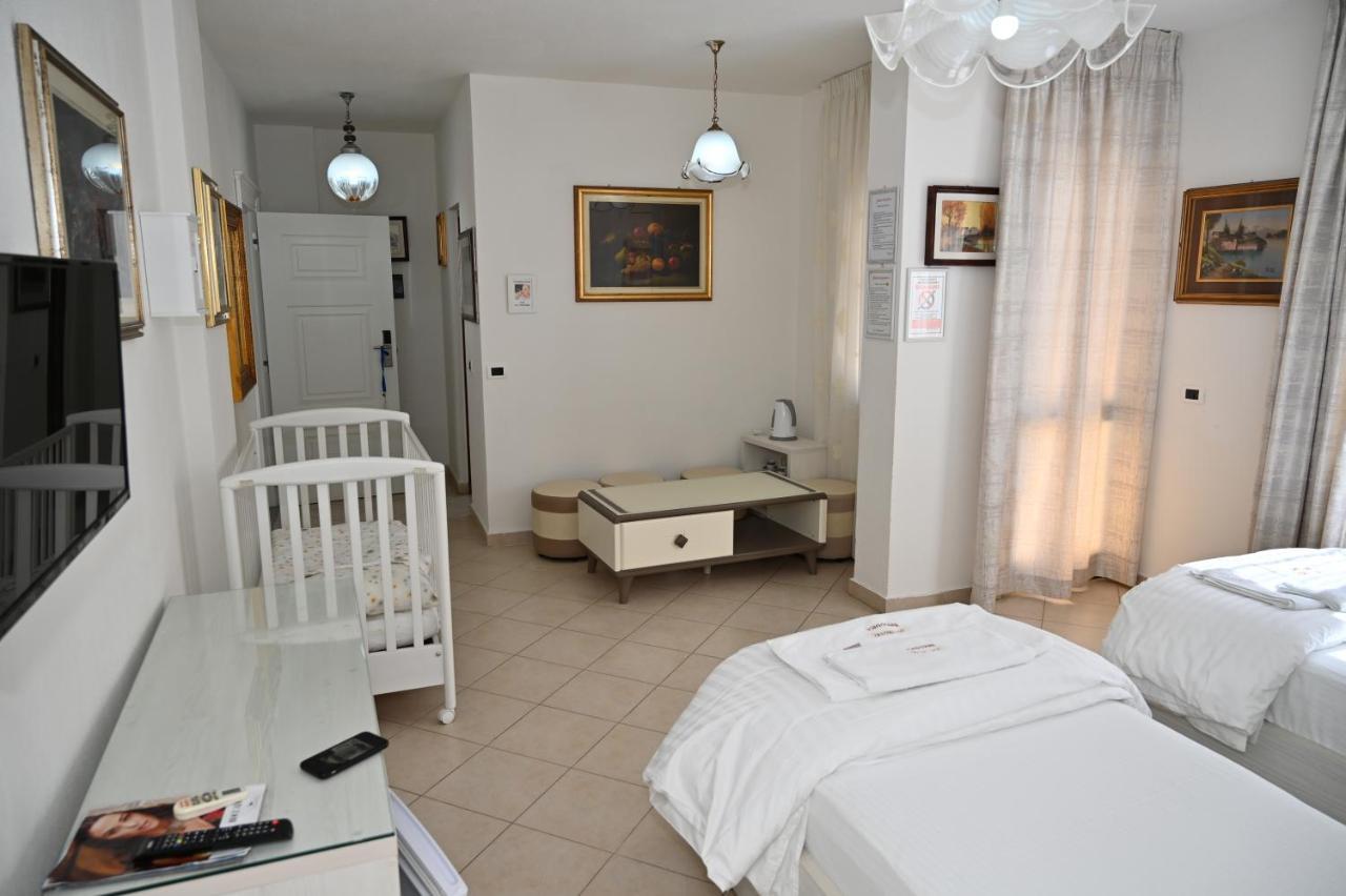 Aparthotel Shkodra Durres Ngoại thất bức ảnh