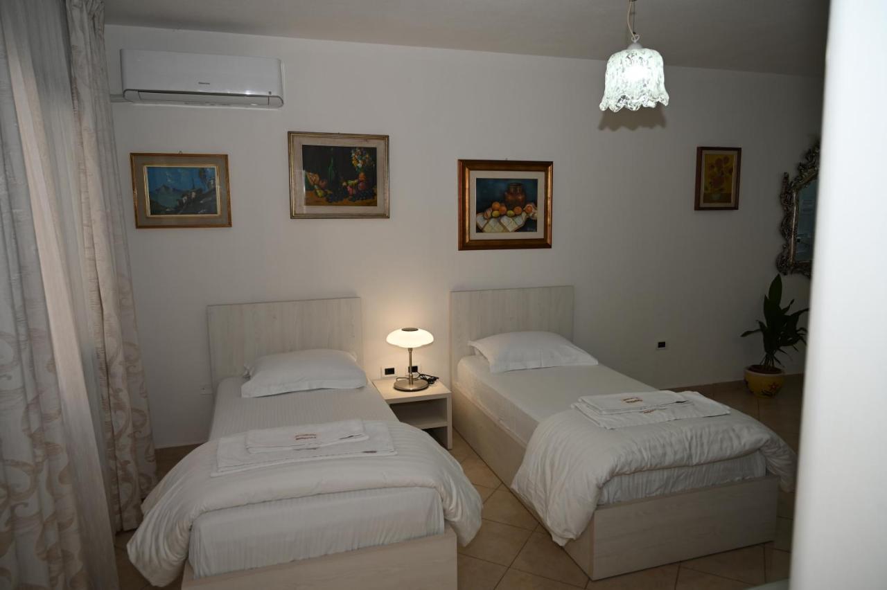 Aparthotel Shkodra Durres Ngoại thất bức ảnh