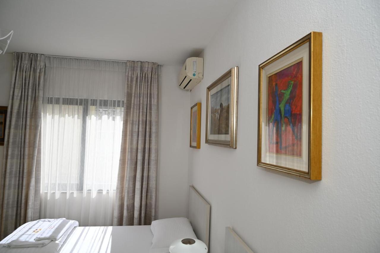 Aparthotel Shkodra Durres Ngoại thất bức ảnh