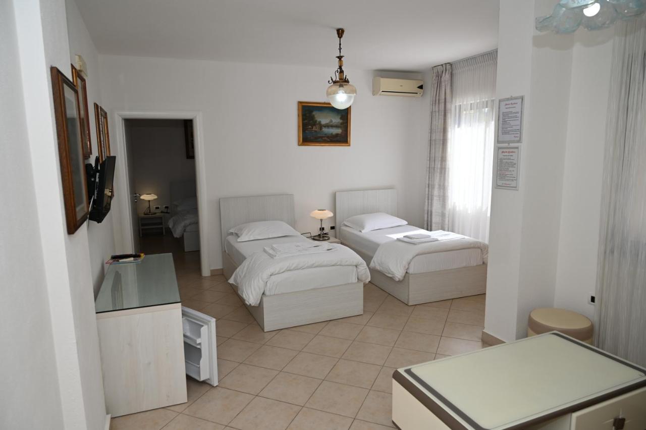 Aparthotel Shkodra Durres Ngoại thất bức ảnh