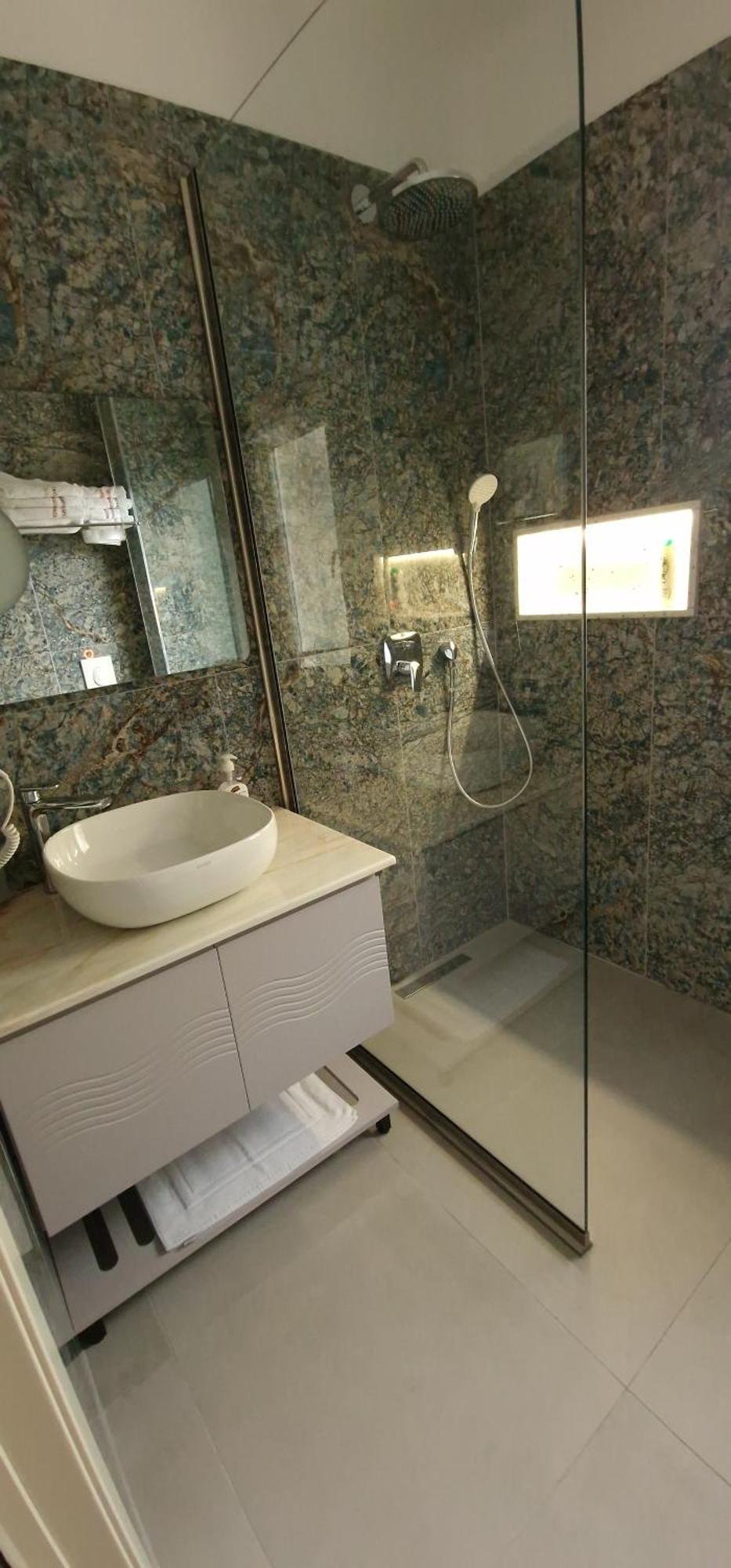 Aparthotel Shkodra Durres Ngoại thất bức ảnh