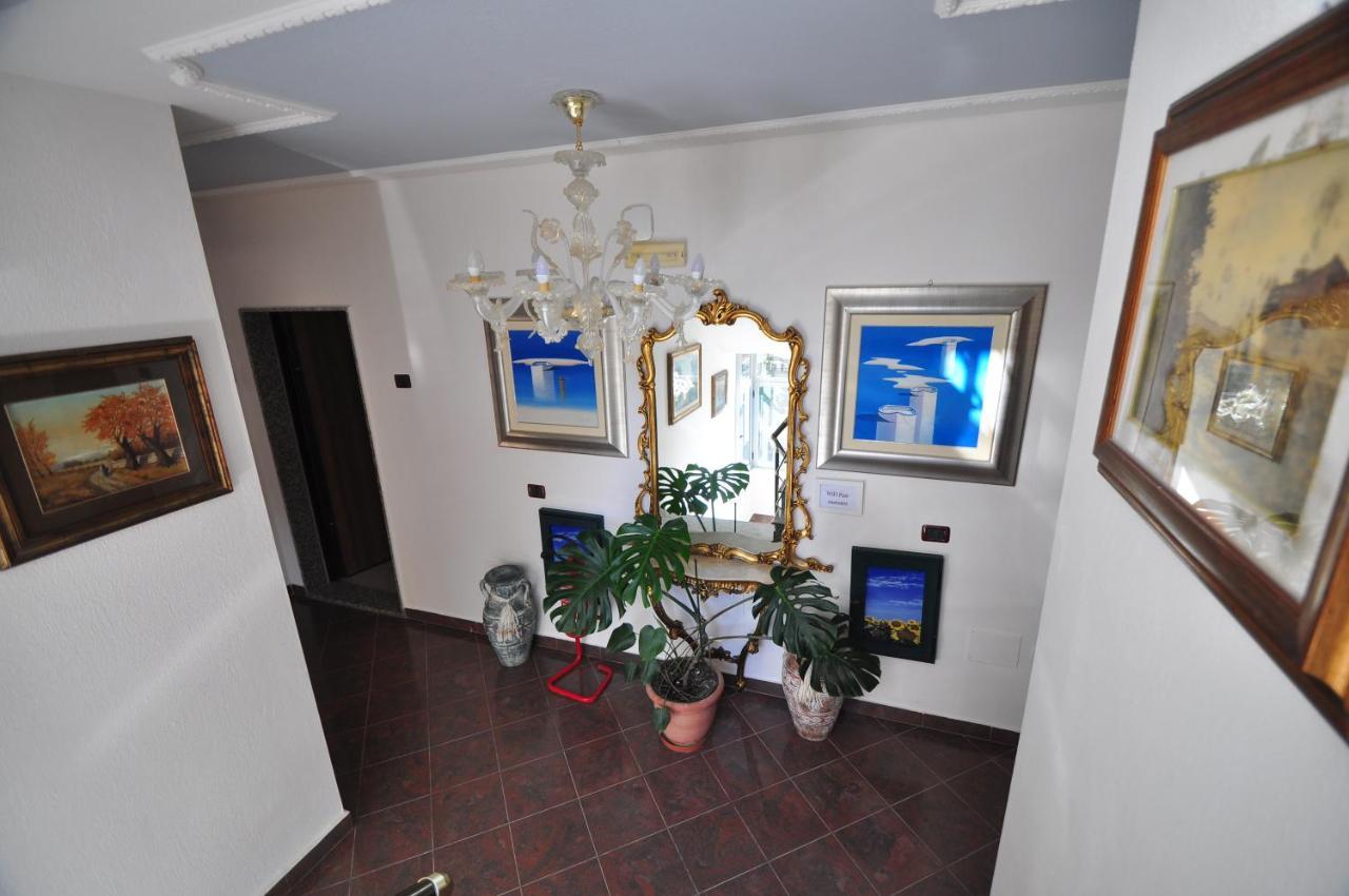 Aparthotel Shkodra Durres Ngoại thất bức ảnh